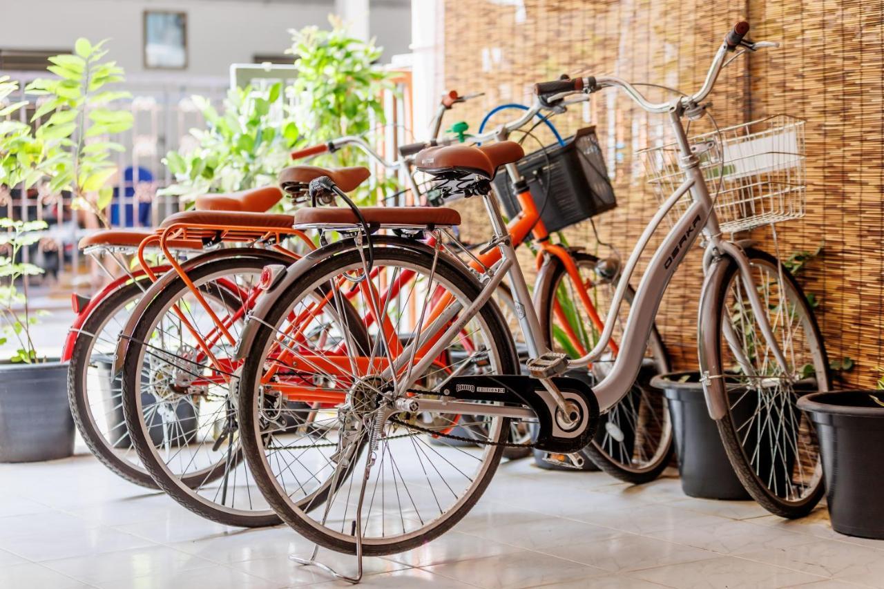 Baan Mee Suk Ayutthaya Hostel Eksteriør bilde