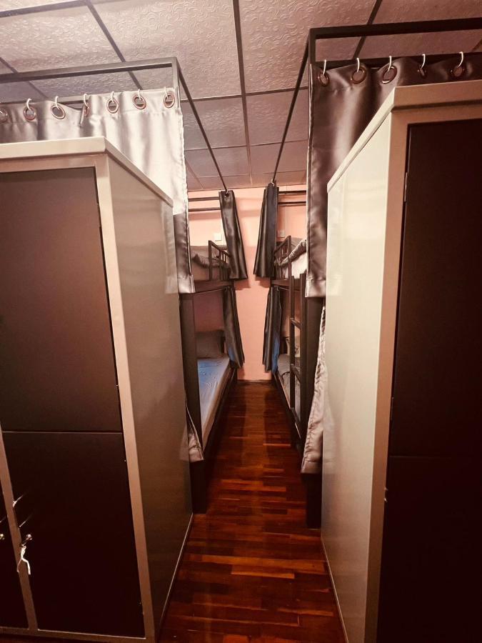 Baan Mee Suk Ayutthaya Hostel Eksteriør bilde