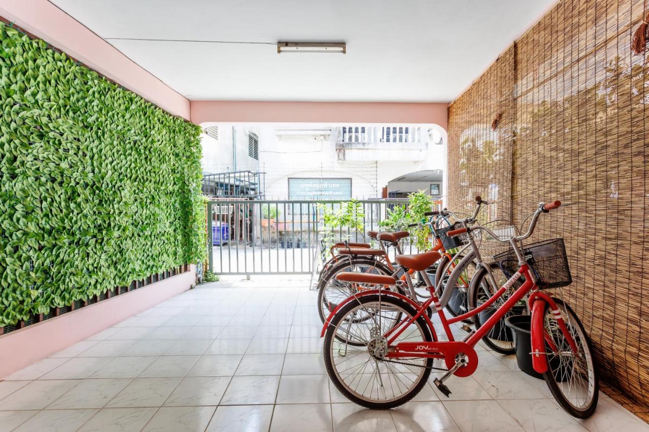 Baan Mee Suk Ayutthaya Hostel Eksteriør bilde